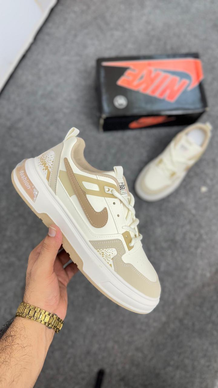 Premium Trendy styleish Sneaker brown