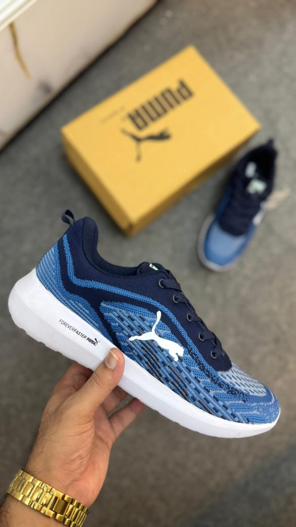 Premium Trendy Sneaker blue oficial Agrade vershion  design.