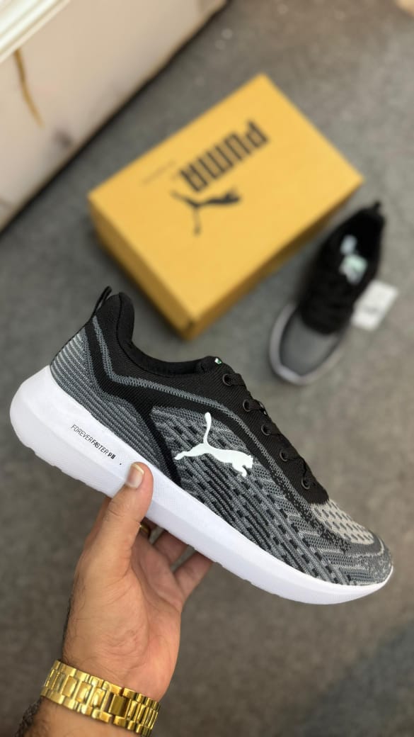 Premium Trendy Sneaker Exclusive ASHES design.